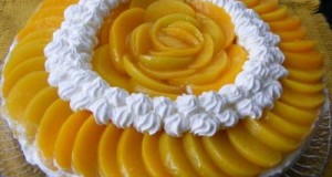 Őszibarackos joghurt-torta